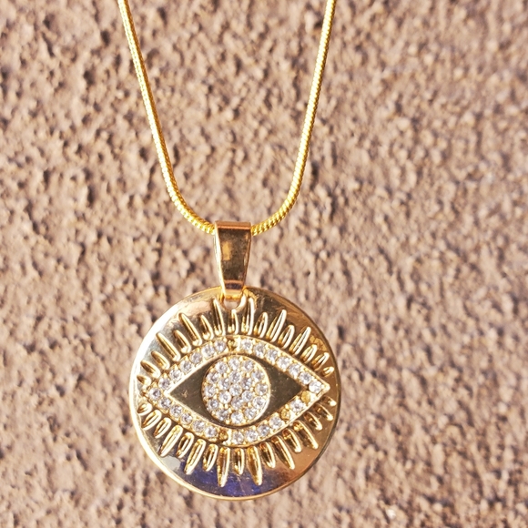 New Rhinestone Evil Eye Protection Gold Necklace. - Picture 16 of 16